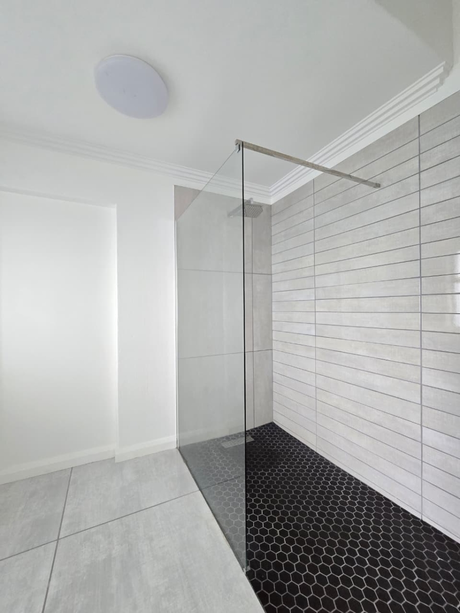 4 Bedroom Property for Sale in Kingswood Golf Estate Western Cape